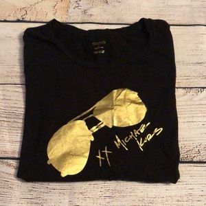 Micheal Kors t shirt